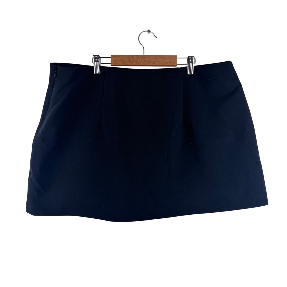 Abercrombie & Fitch Skort Women XL Black Mini Side Zip Built-in Shorts Solid